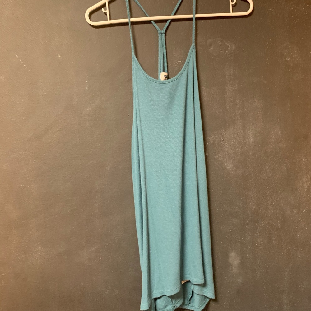 Razorback Ribbed tank top - Picture 2 of 3